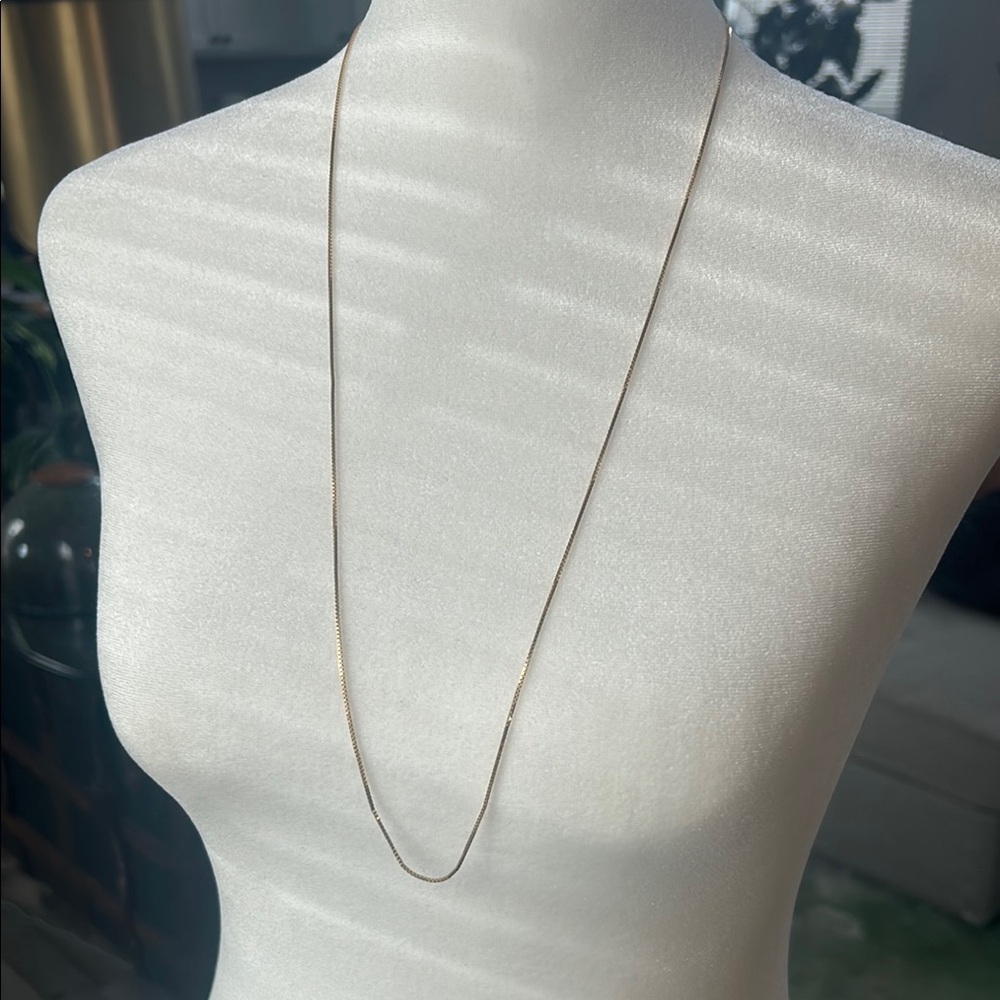 Elegant 28” 14k Yellow Gold 1mm Chain Necklace Made in Italy